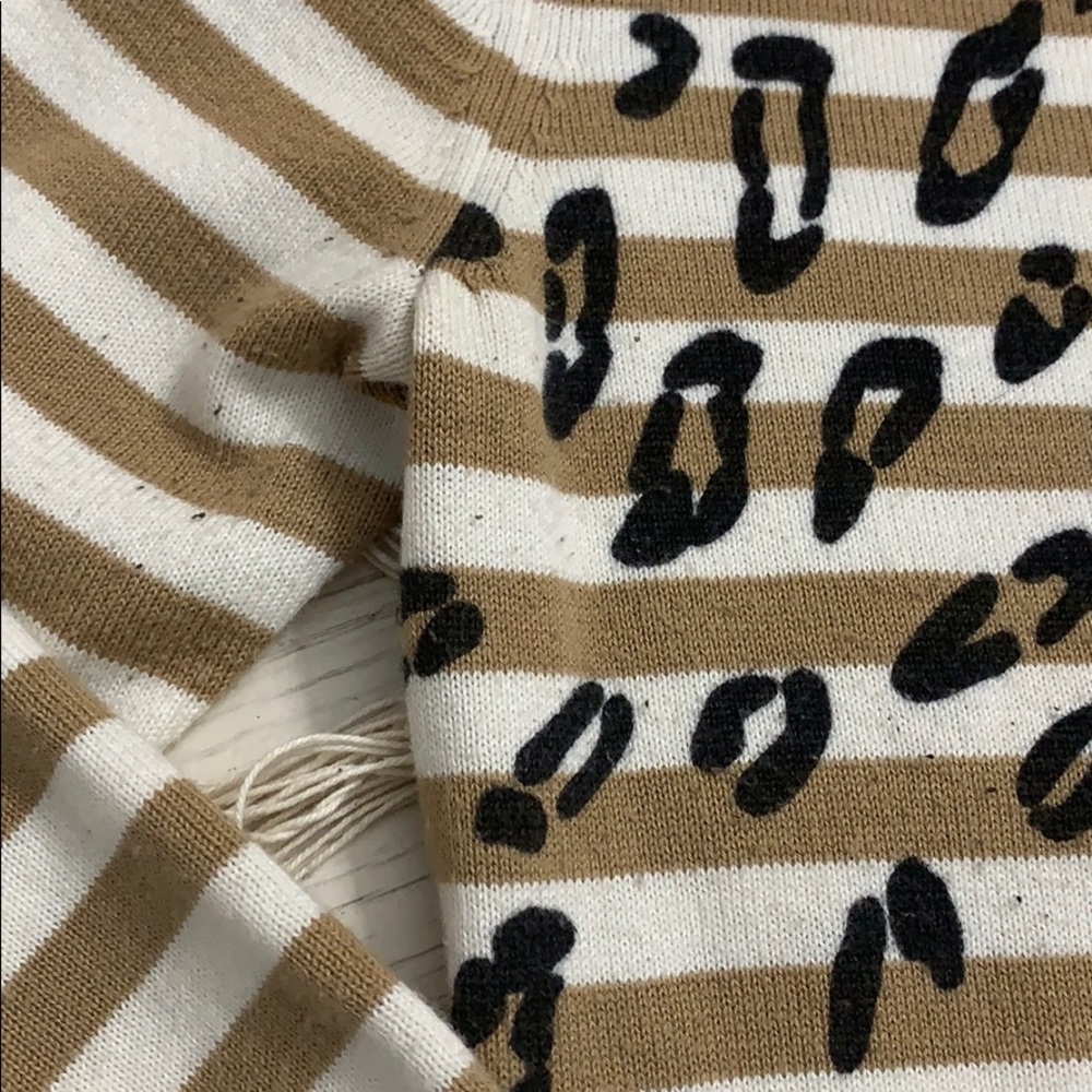 💙3 for $15💙 Banana Republic Leopard Sweater - Picture 4 of 6